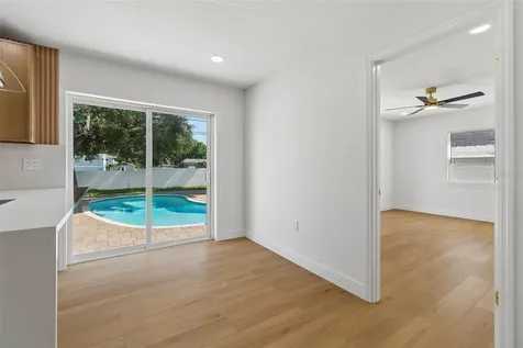 2102 W Ferris Avenue Tampa FL 33603
