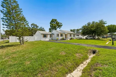 2102 W Ferris Avenue Tampa FL 33603