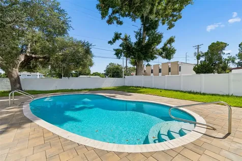 2102 W Ferris Avenue Tampa FL 33603
