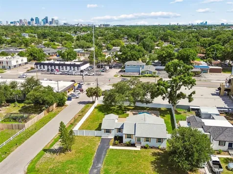 2102 W Ferris Avenue Tampa FL 33603