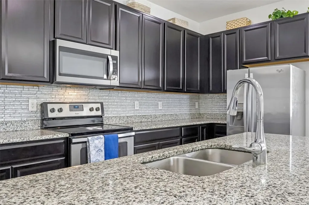 168 Seville Drive Davenport FL 33837