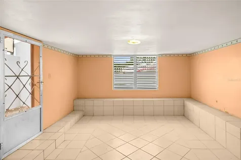 214 Calle Jose Gautier Parcelas Marueño Ponce PR 00728