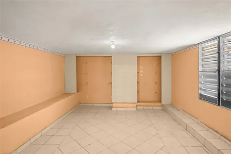 214 Calle Jose Gautier Parcelas Marueño Ponce PR 00728