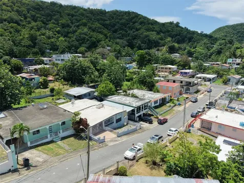 214 Calle Jose Gautier Parcelas Marueño Ponce PR 00728