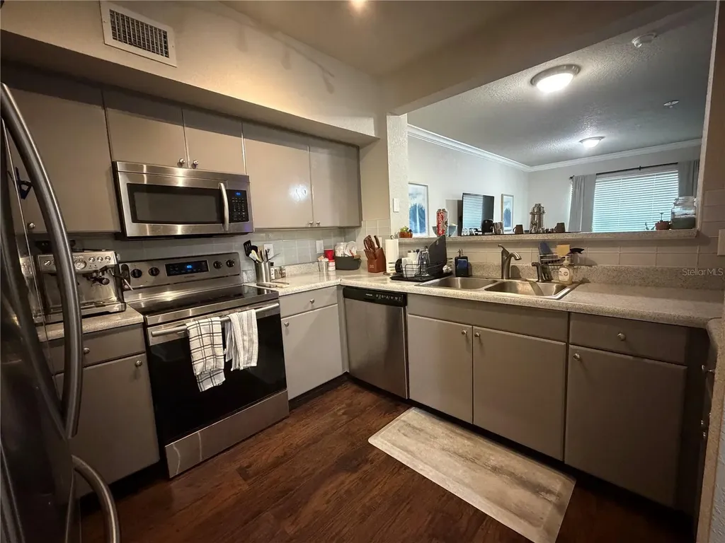 204 South Street Orlando FL 32801
