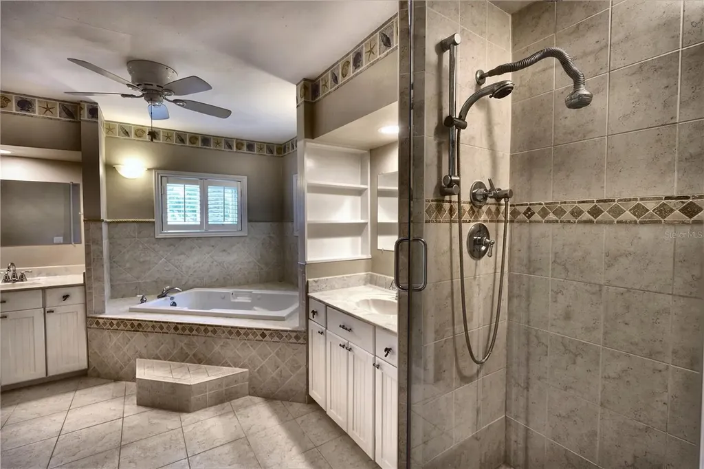 2724 Abbey Avenue Orlando FL 32833