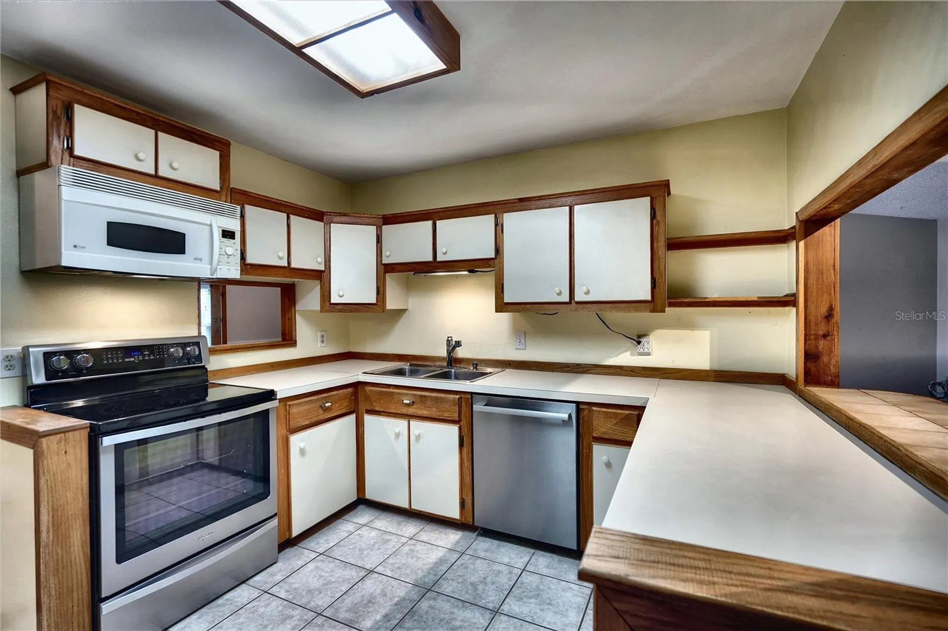 2724 Abbey Avenue Orlando FL 32833