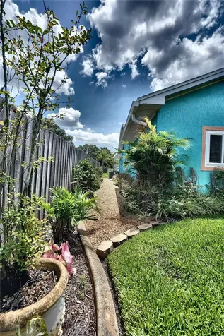 2724 Abbey Avenue Orlando FL 32833