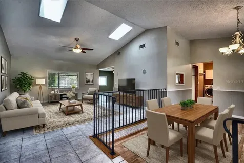 2724 Abbey Avenue Orlando FL 32833