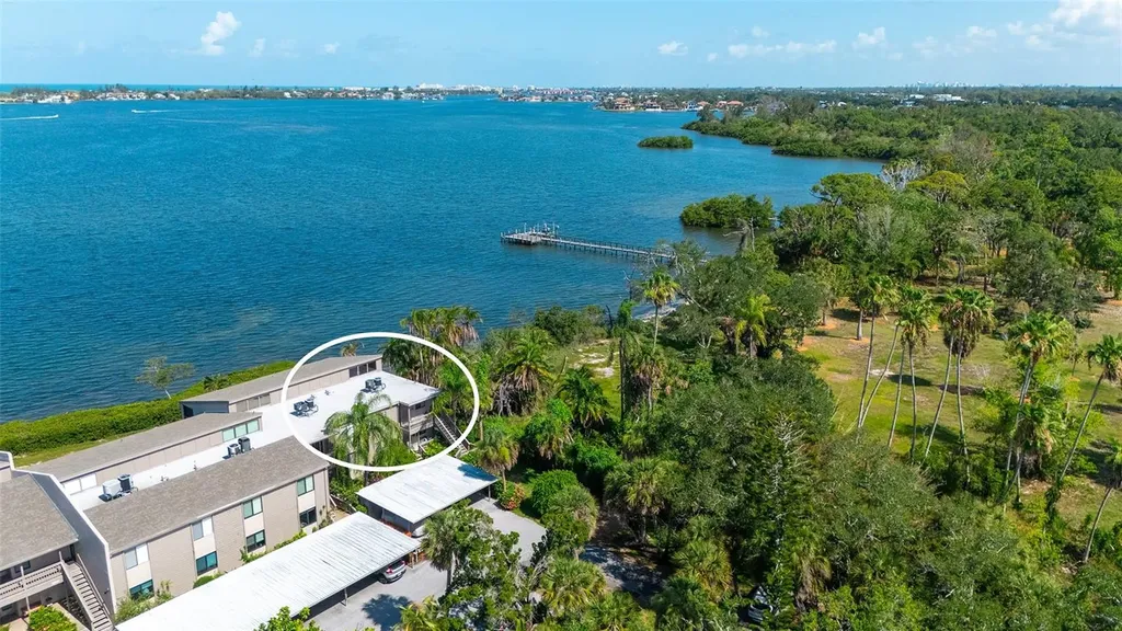 1503 Clower Creek Drive Sarasota FL 34231