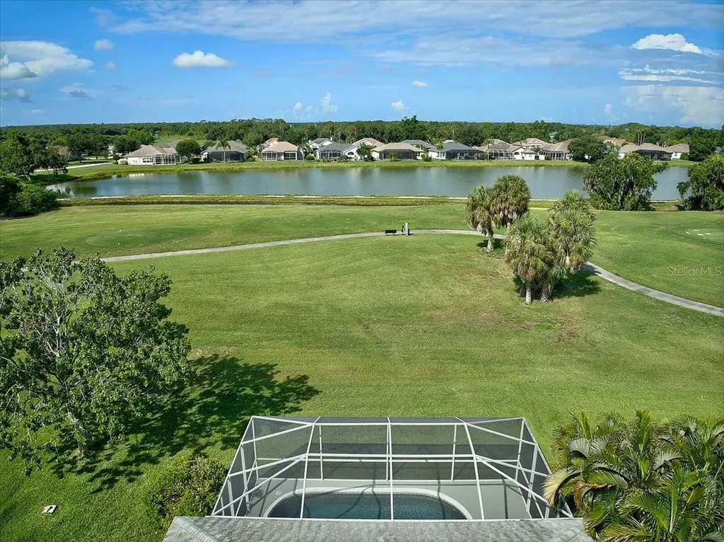 10647 Old Grove Circle Bradenton FL 34212
