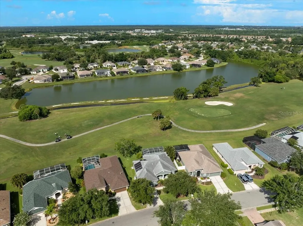 10647 Old Grove Circle Bradenton FL 34212