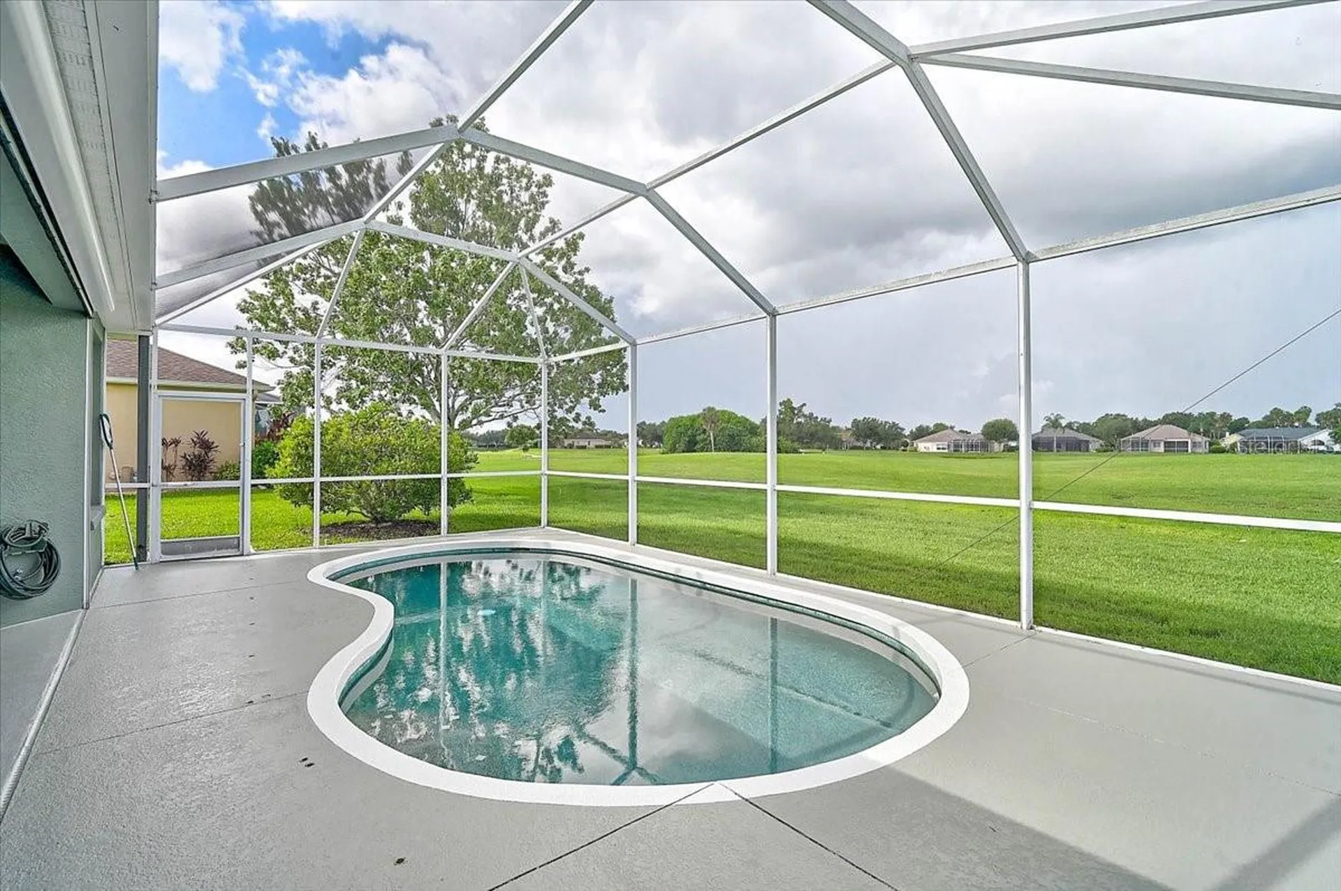 10647 Old Grove Circle Bradenton FL 34212