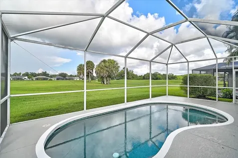 10647 Old Grove Circle Bradenton FL 34212