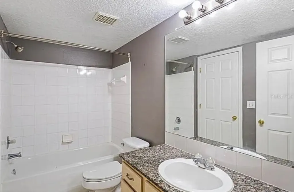 737 Crest Pines Drive Orlando FL 32828