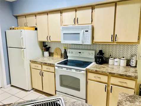 737 Crest Pines Drive Orlando FL 32828