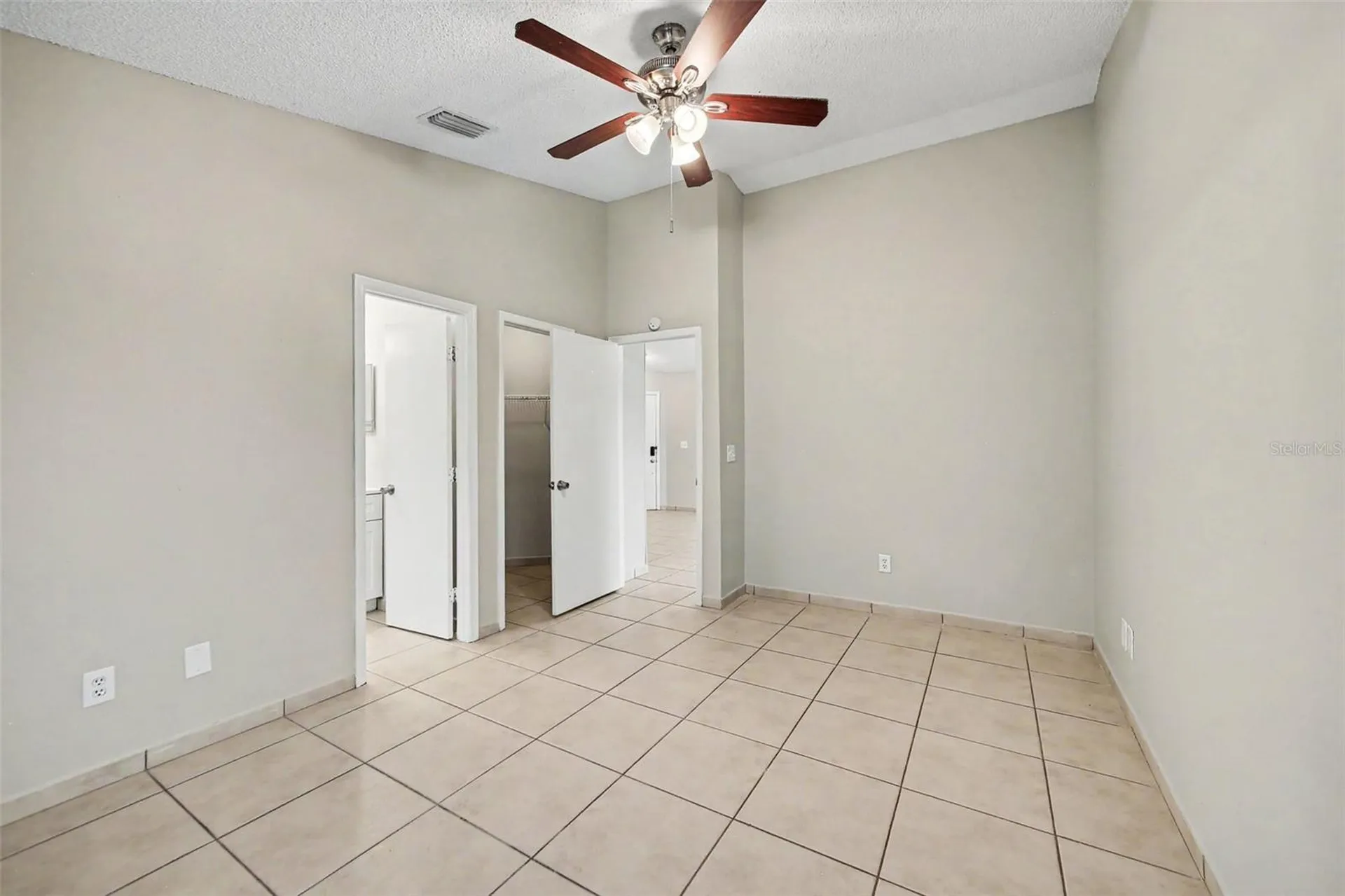1162 Shoshanna Drive Orlando FL 32825