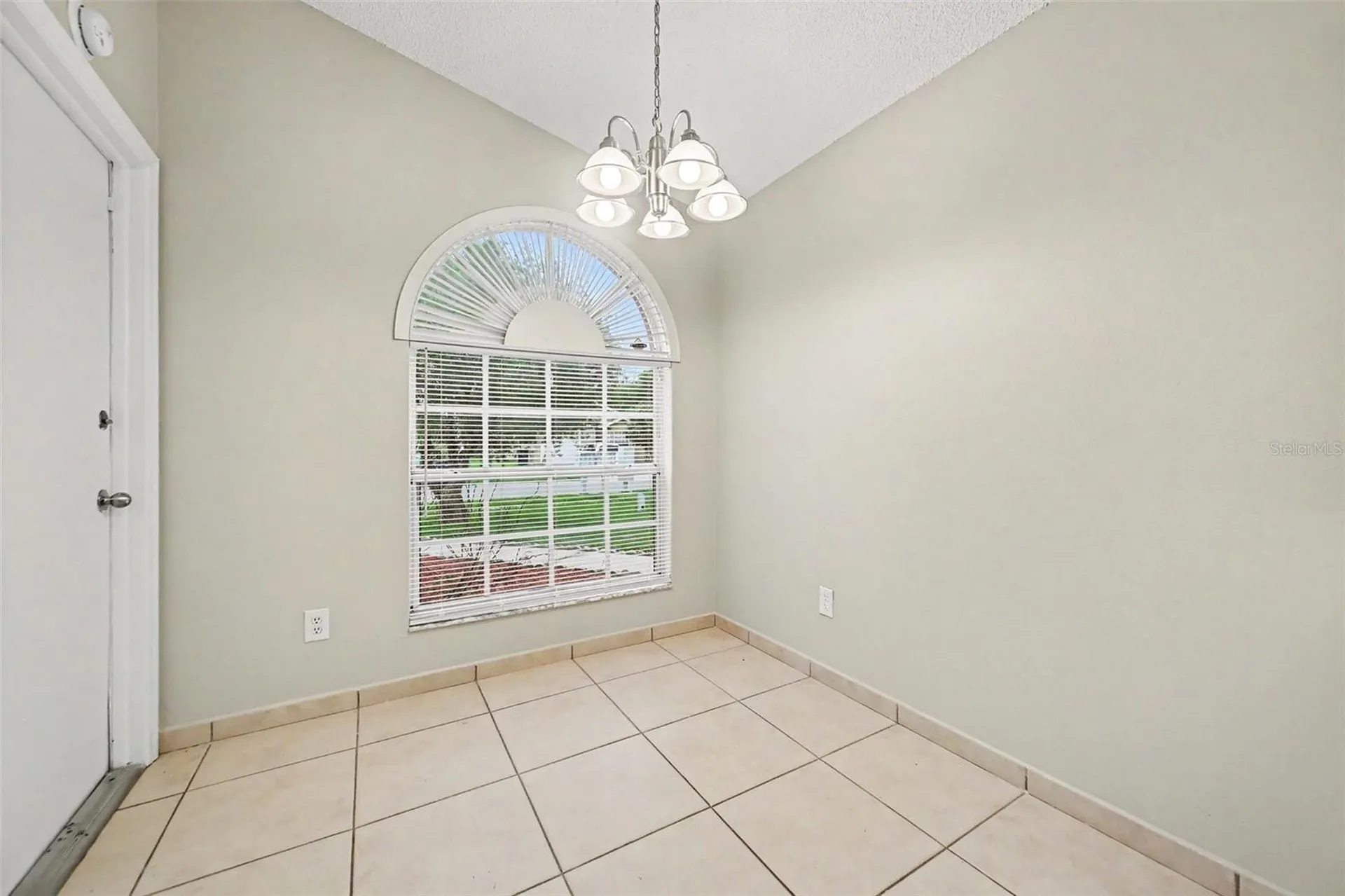 1162 Shoshanna Drive Orlando FL 32825