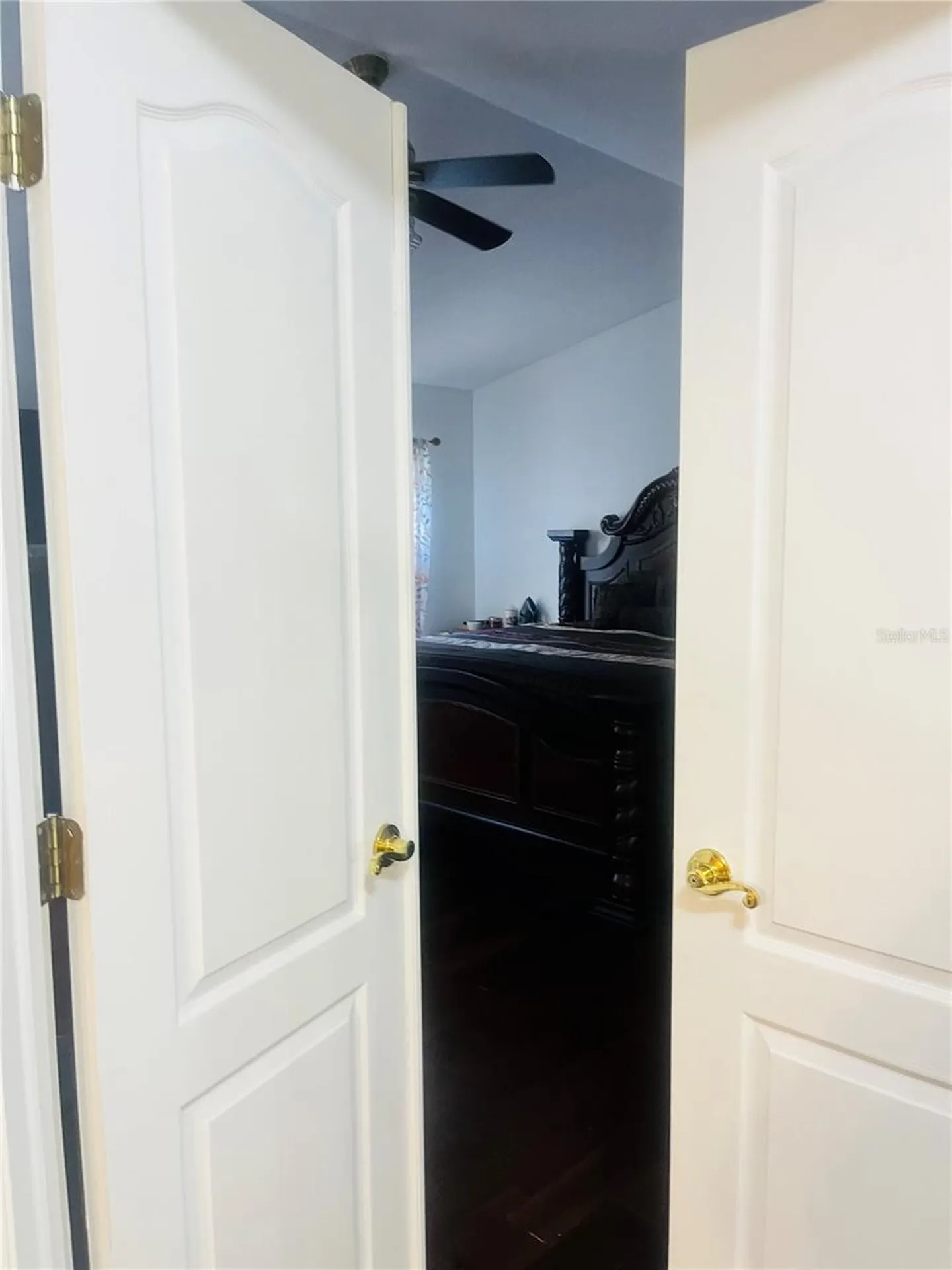 4015 Lakeside Reserve Lane Orlando FL 32810