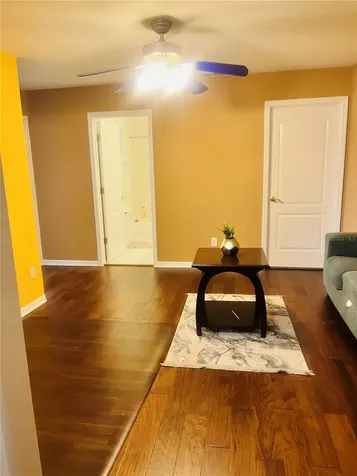 4015 Lakeside Reserve Lane Orlando FL 32810