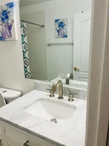 4015 Lakeside Reserve Lane Orlando FL 32810