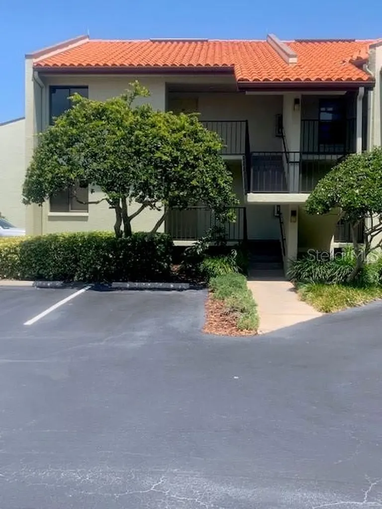 1515 Pinellas Bayway S St Petersburg FL 33715