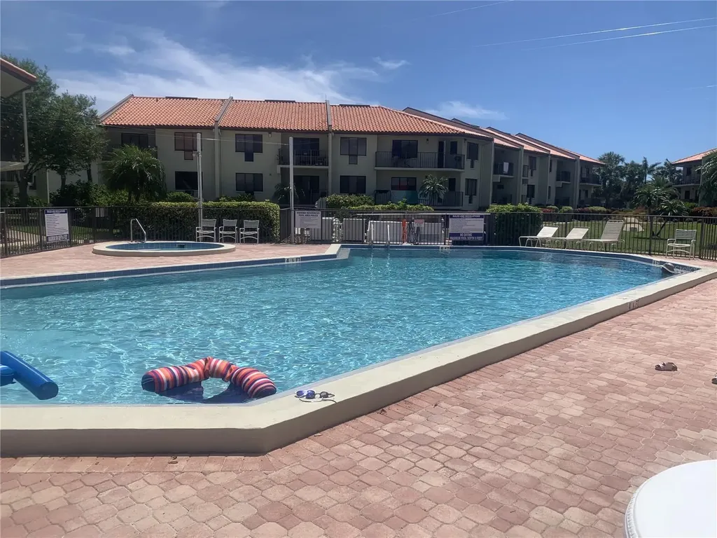 1515 Pinellas Bayway S St Petersburg FL 33715