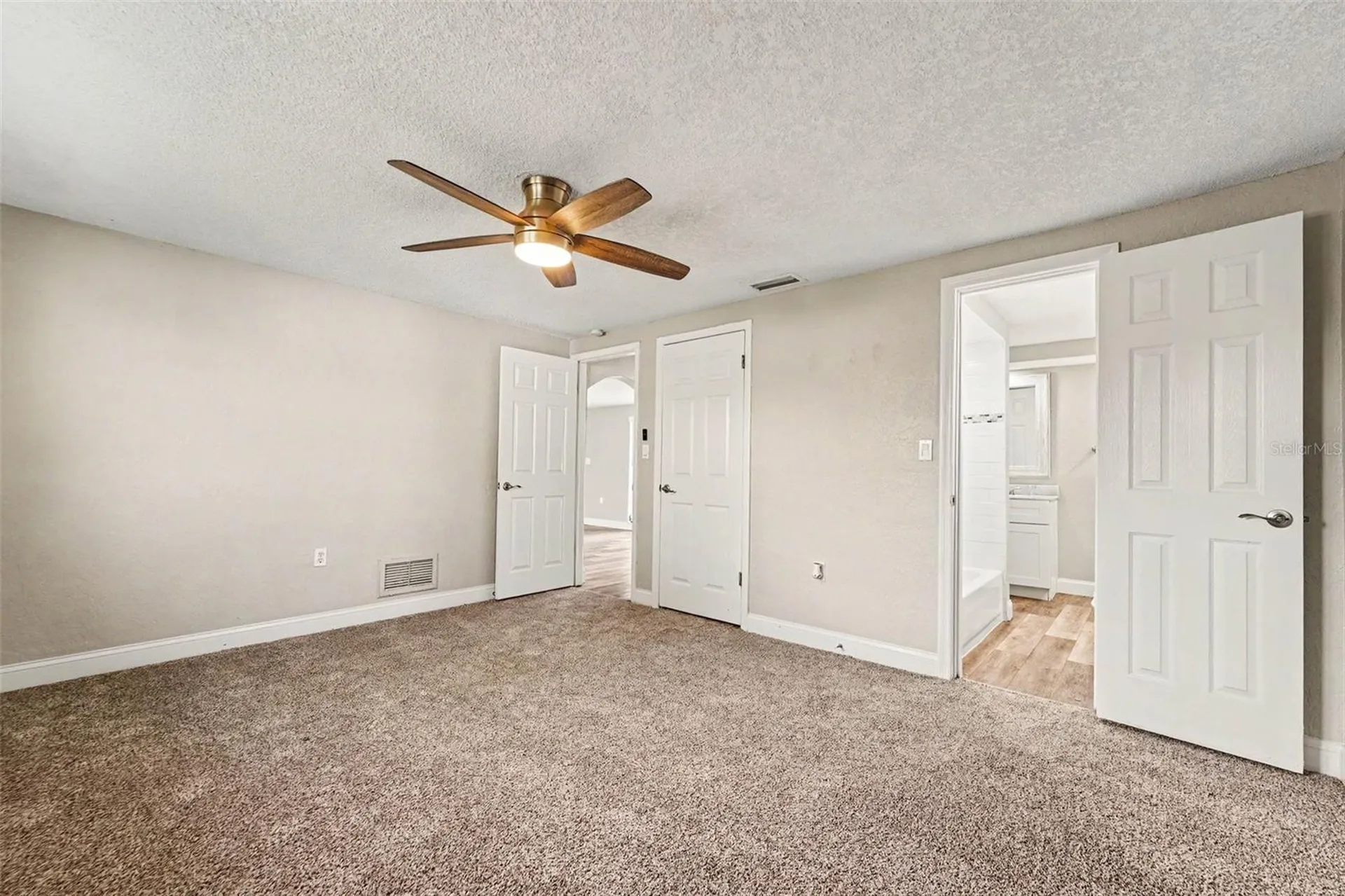 3207 Salisbury Drive Holiday FL 34691