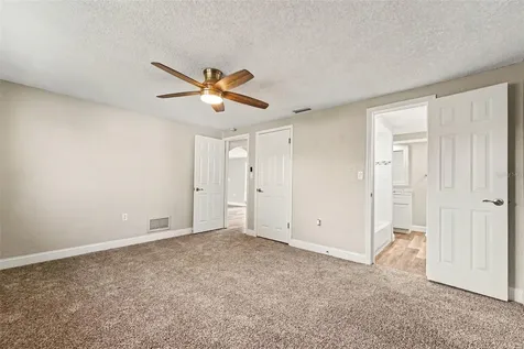 3207 Salisbury Drive Holiday FL 34691