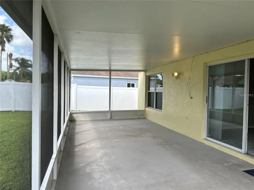 30747 Burleigh Drive Wesley Chapel FL 33543