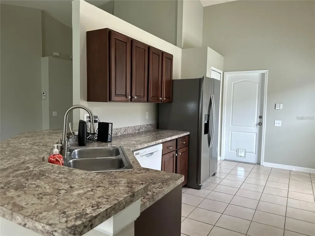 30747 Burleigh Drive Wesley Chapel FL 33543