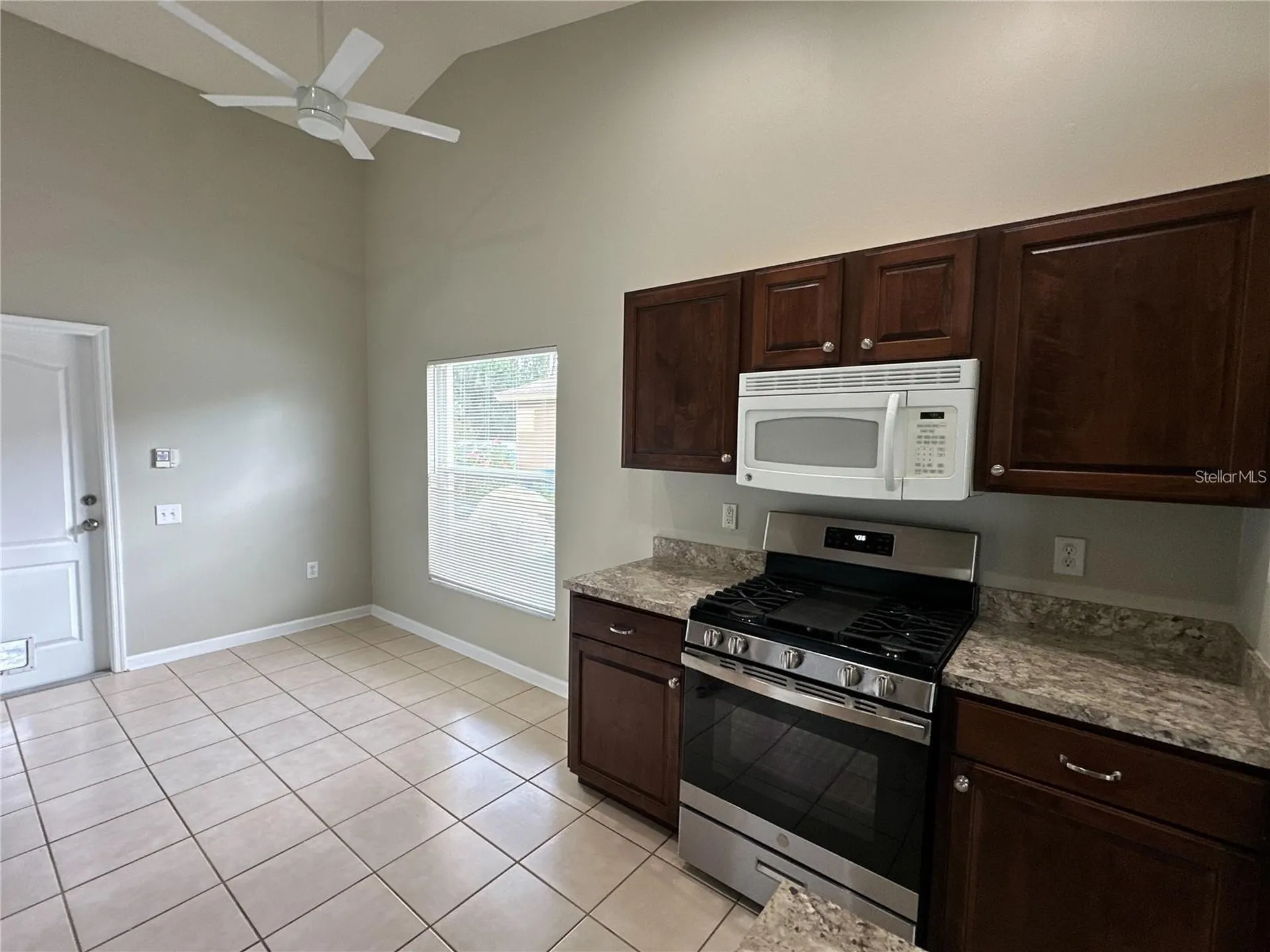 30747 Burleigh Drive Wesley Chapel FL 33543