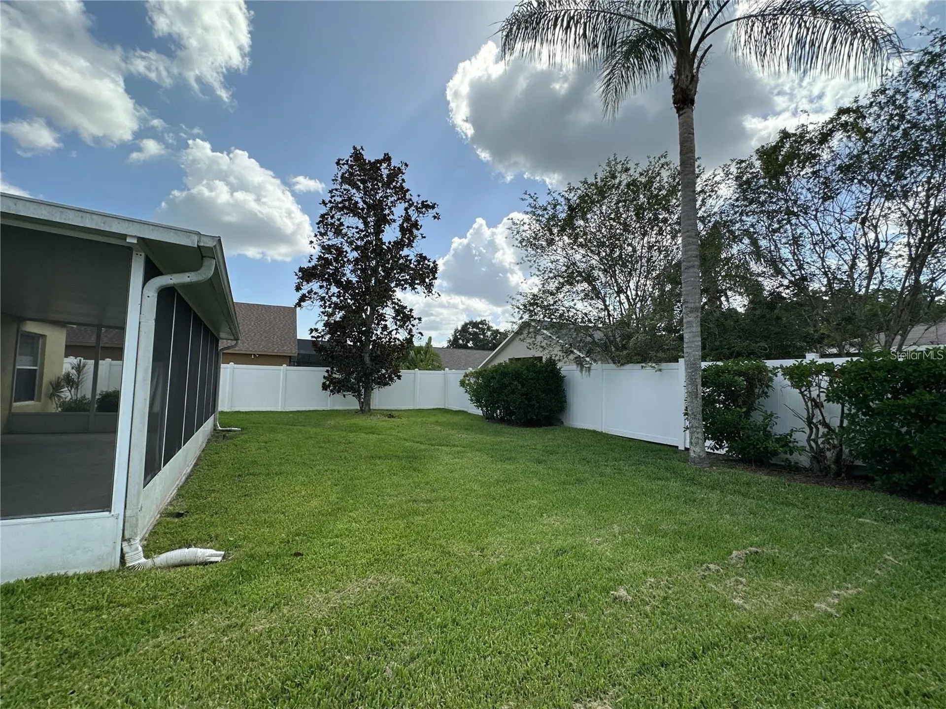 30747 Burleigh Drive Wesley Chapel FL 33543