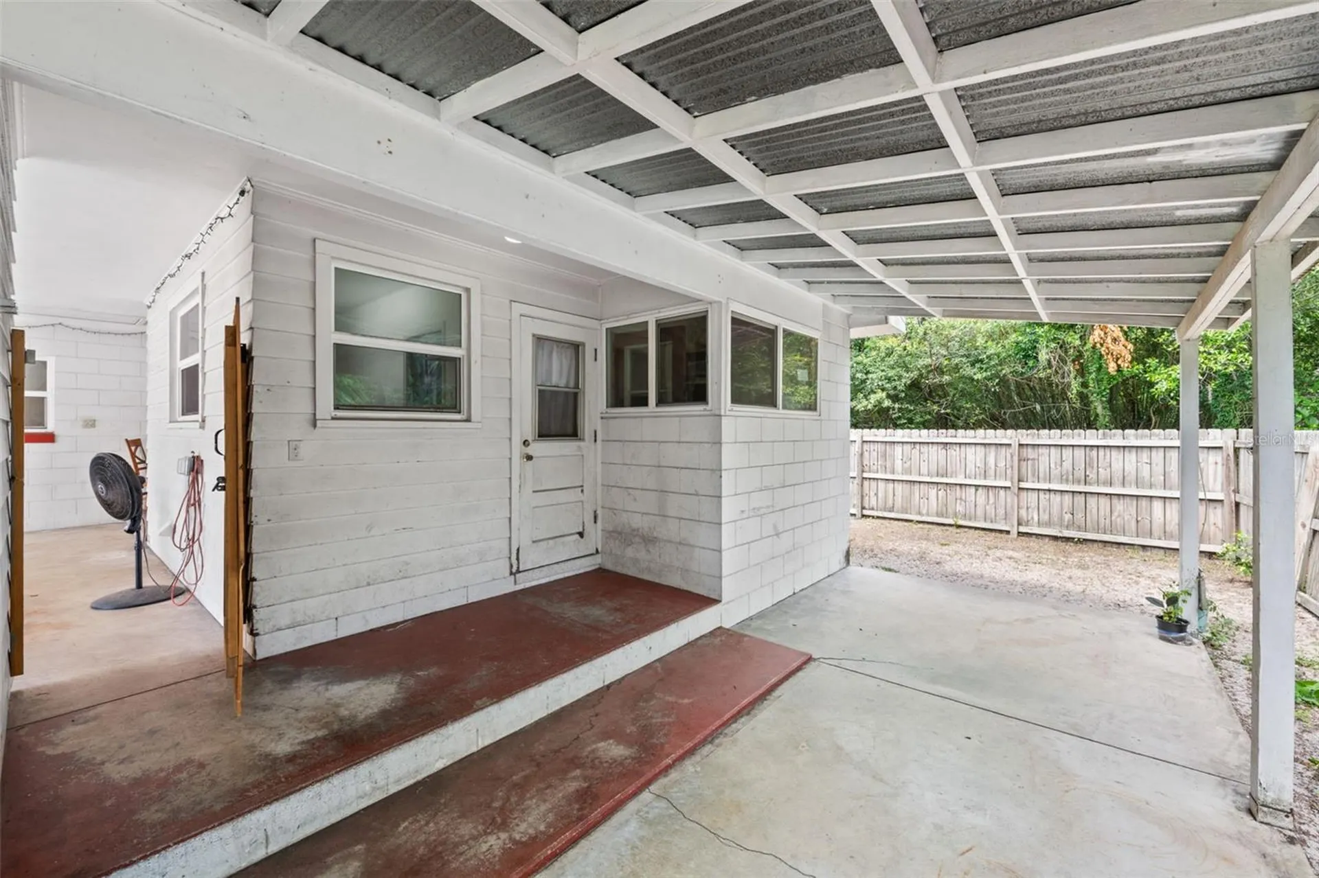 106 N Kentucky Avenue Deland FL 32724