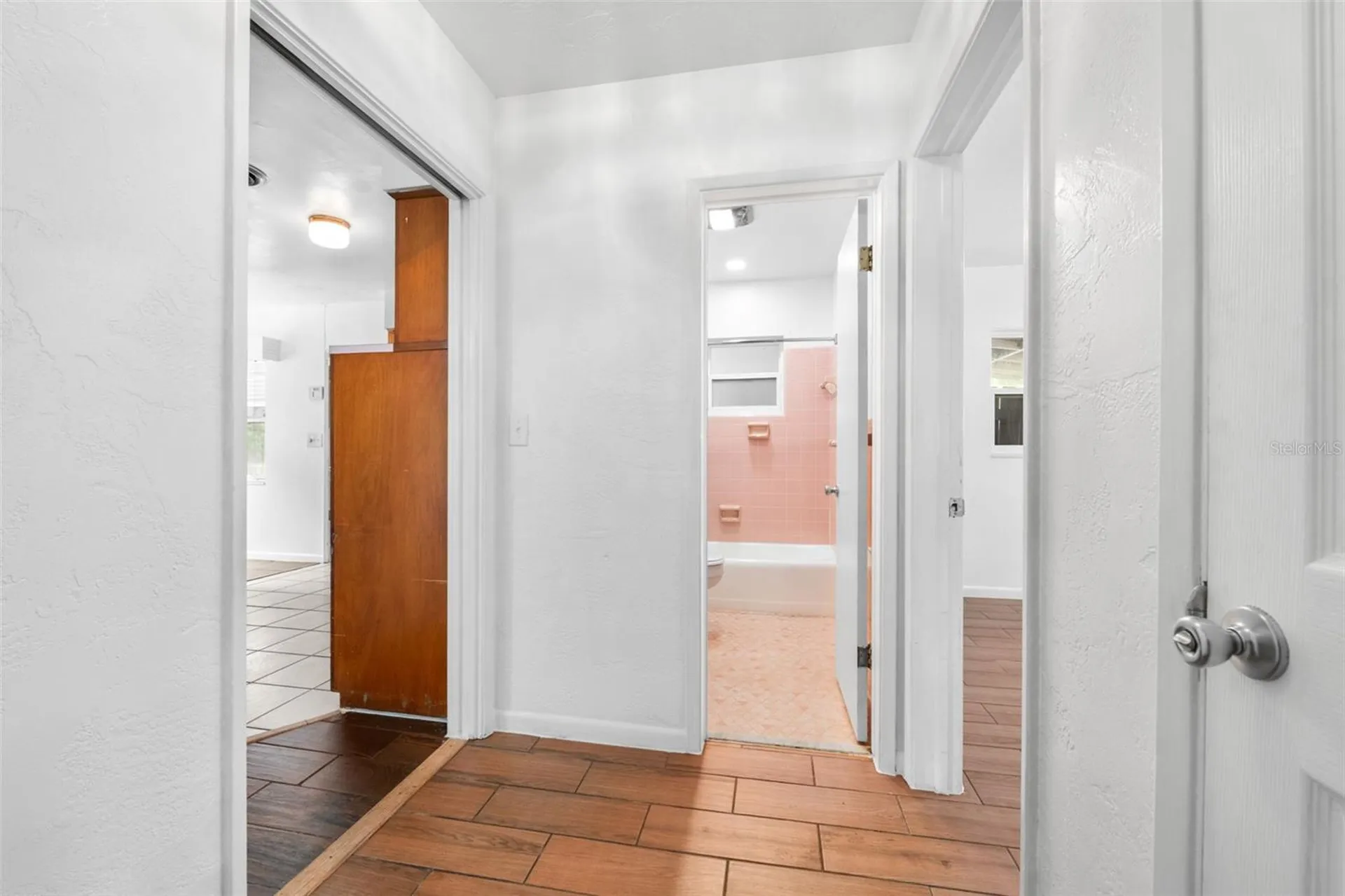 106 N Kentucky Avenue Deland FL 32724
