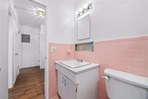 106 N Kentucky Avenue Deland FL 32724