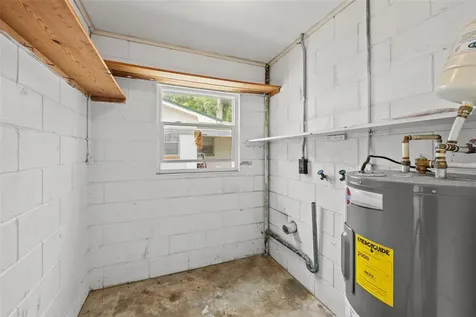 106 N Kentucky Avenue Deland FL 32724