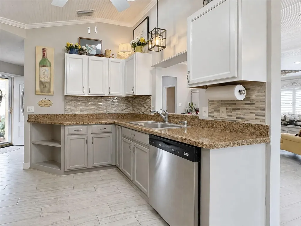 853 Winchester Court The Villages FL 32162