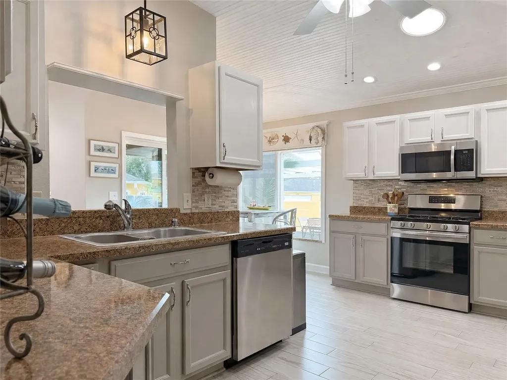 853 Winchester Court The Villages FL 32162