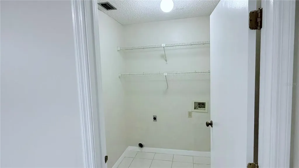 11803 Classic Lake Way Tampa FL 33635