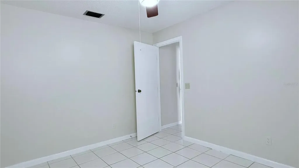 11803 Classic Lake Way Tampa FL 33635
