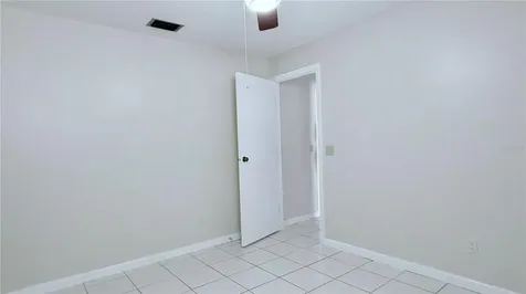 11803 Classic Lake Way Tampa FL 33635