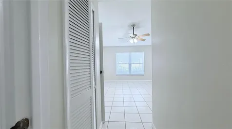 11803 Classic Lake Way Tampa FL 33635