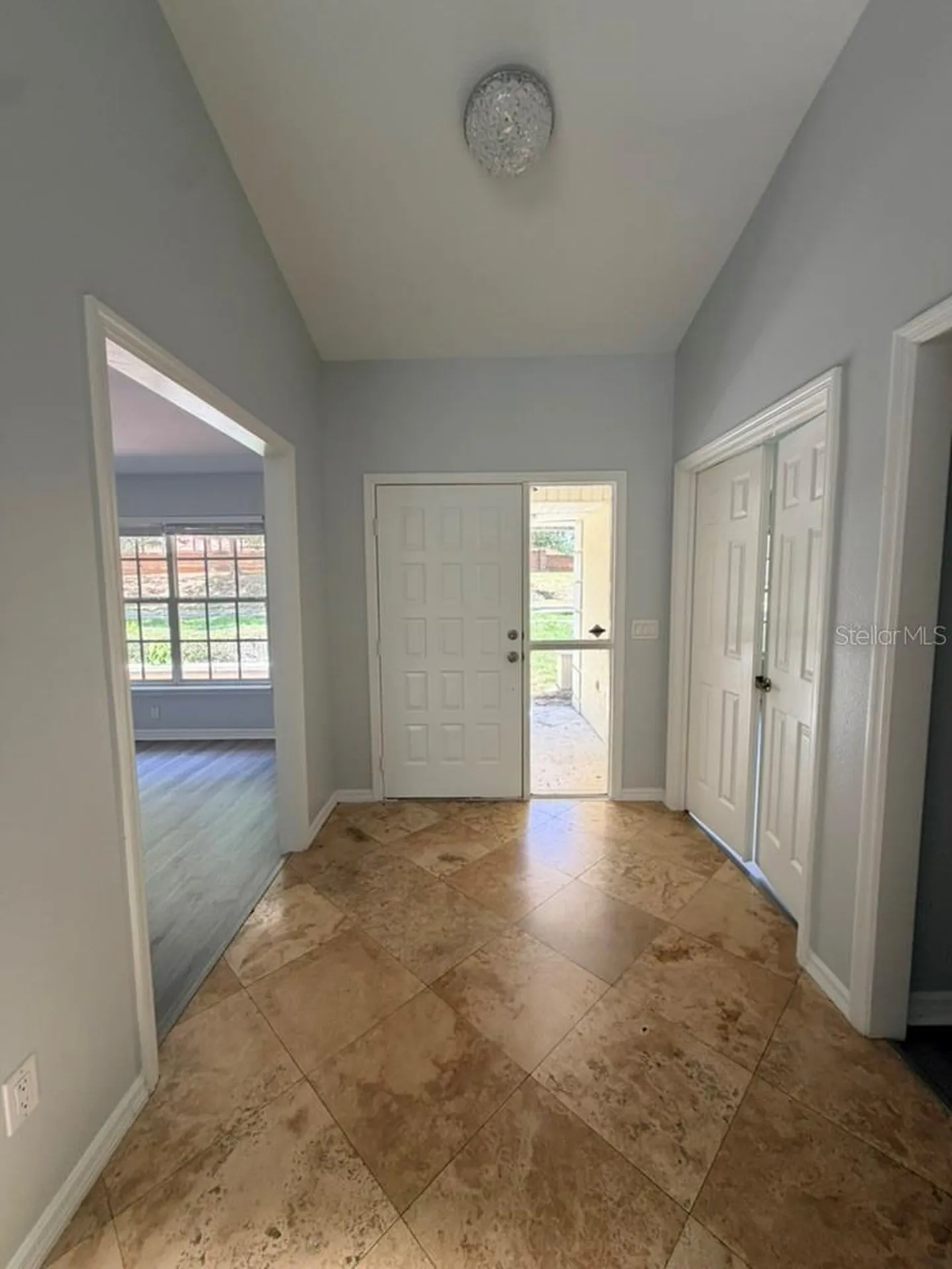 1207 Almond Tree Court Orlando FL 32835