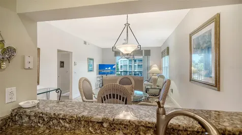 9610 Club South Circle Sarasota FL 34238