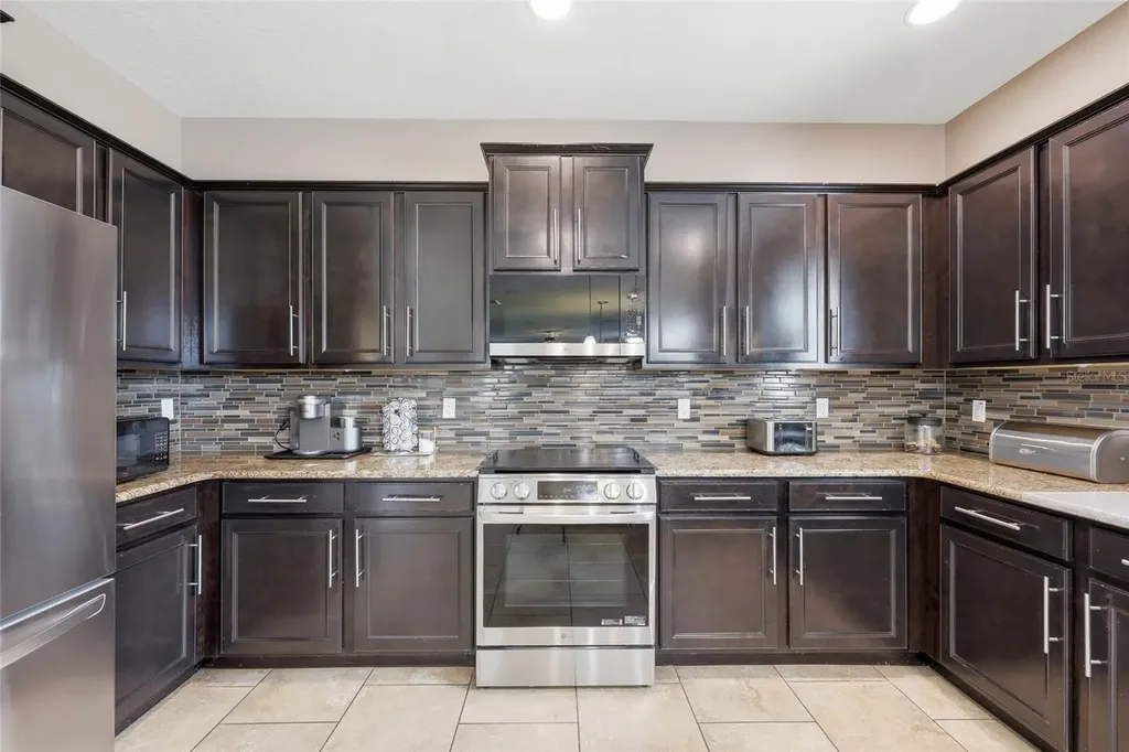 2366 Sequoia Way Davenport FL 33896