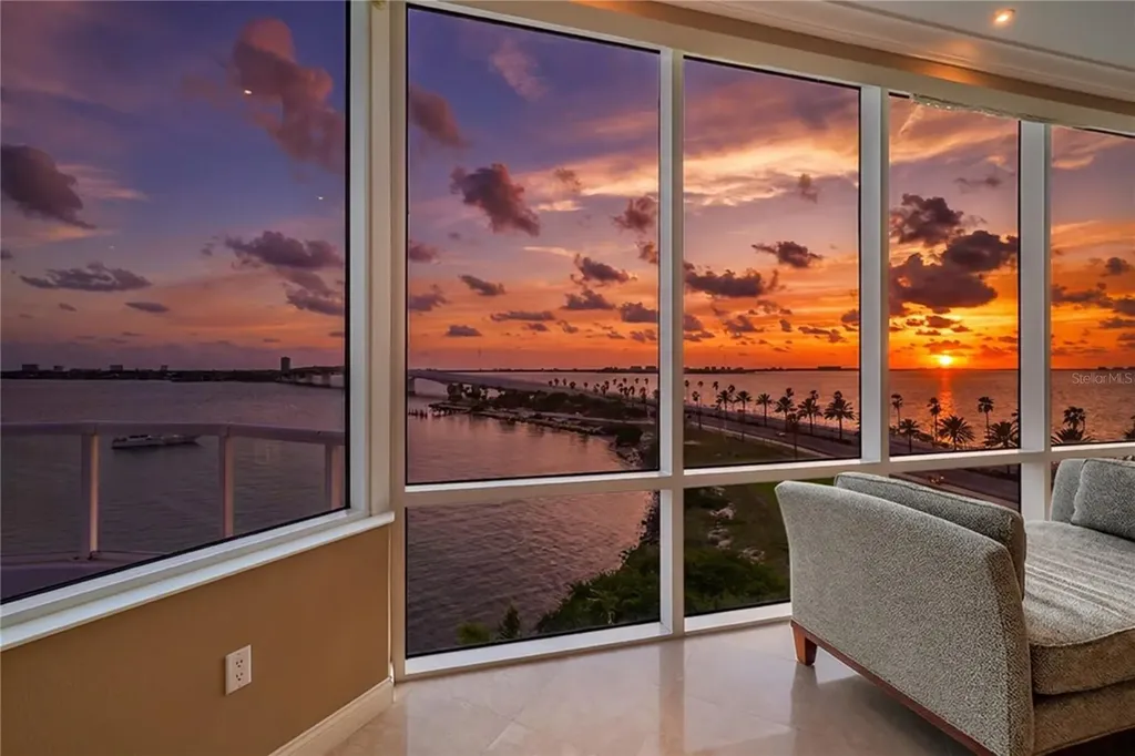 136 Golden Gate Point Sarasota FL 34236