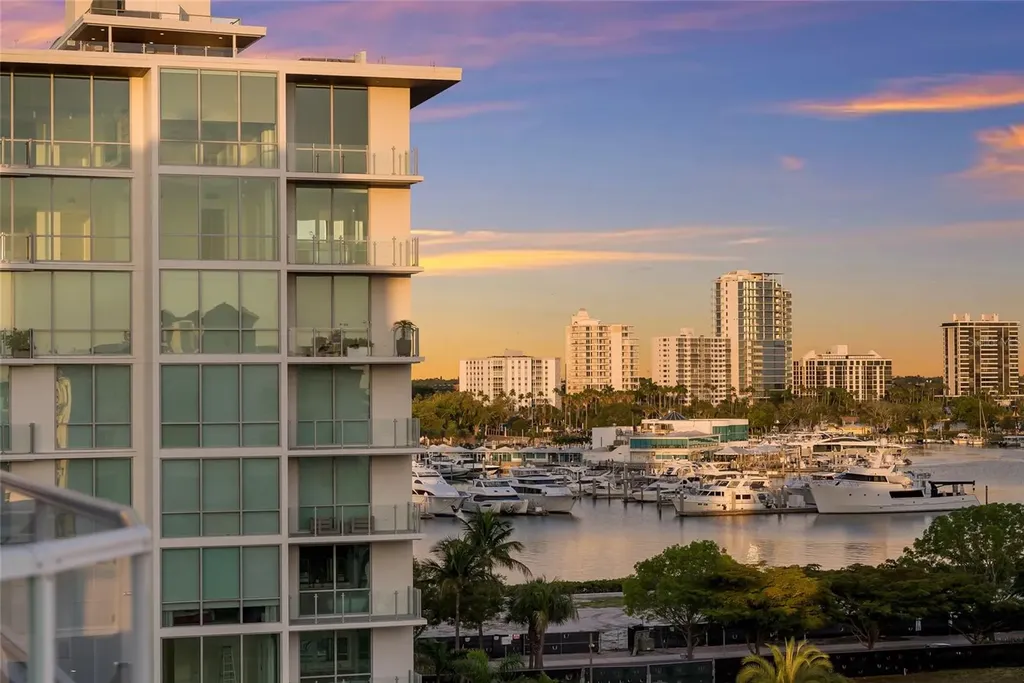 136 Golden Gate Point Sarasota FL 34236