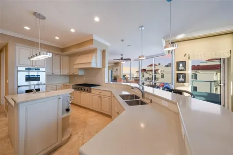 136 Golden Gate Point Sarasota FL 34236