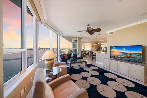 136 Golden Gate Point Sarasota FL 34236